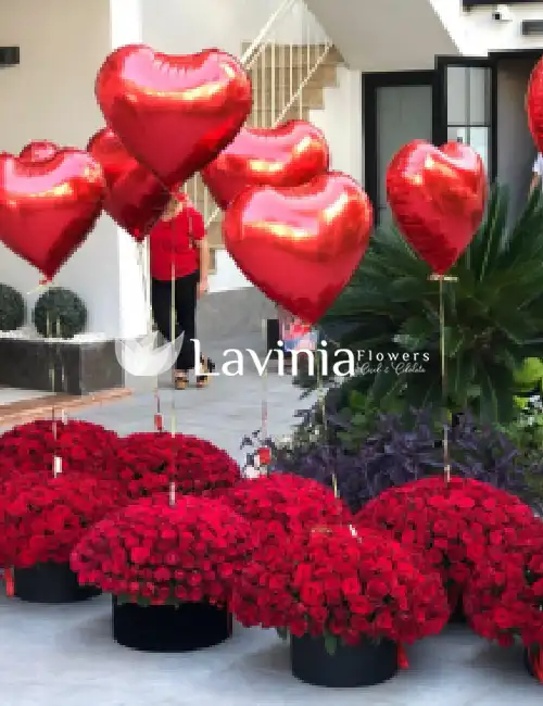 8 BÜYÜK KUTUDA GÜLLER & BALON